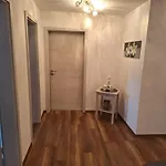 Koller شقة لام